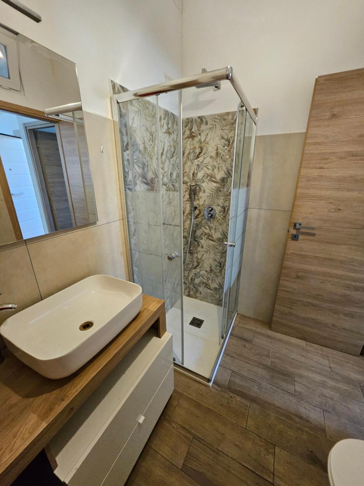 Casa Vacanze Dragona 15 Min Fco 10 Min Ostia Acilia Extérieur photo