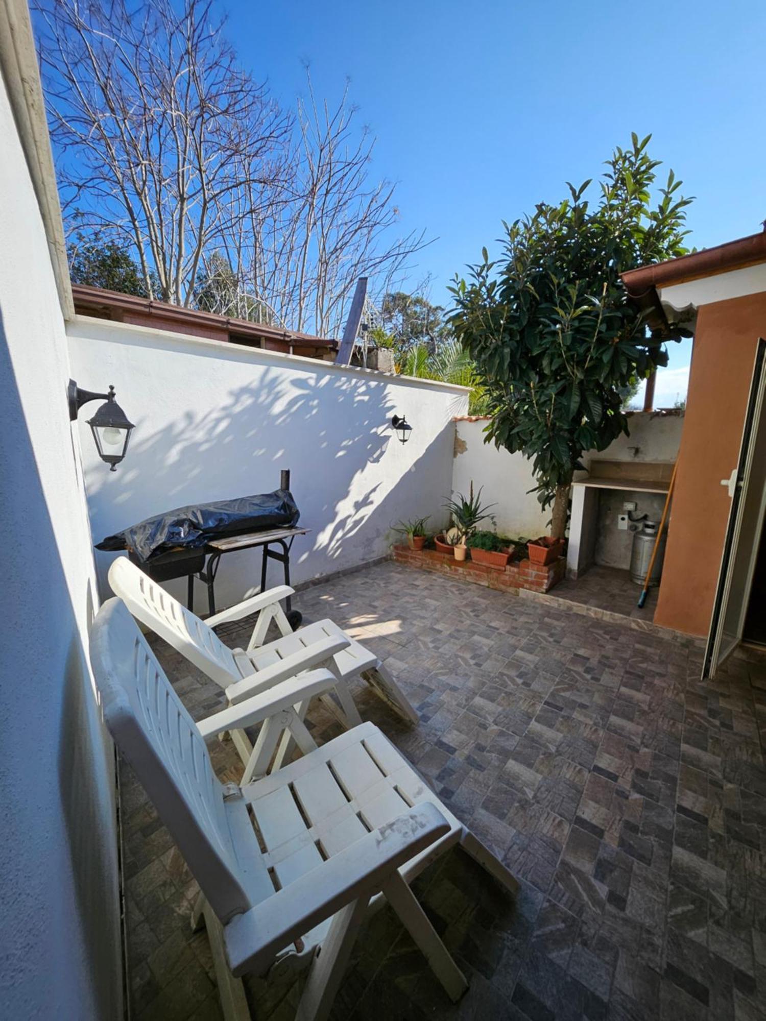 Casa Vacanze Dragona 15 Min Fco 10 Min Ostia Acilia Chambre photo