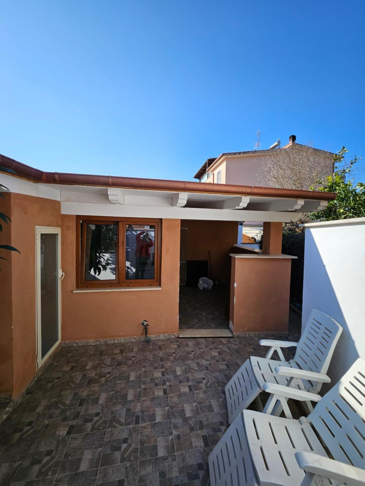 Casa Vacanze Dragona 15 Min Fco 10 Min Ostia Acilia Chambre photo