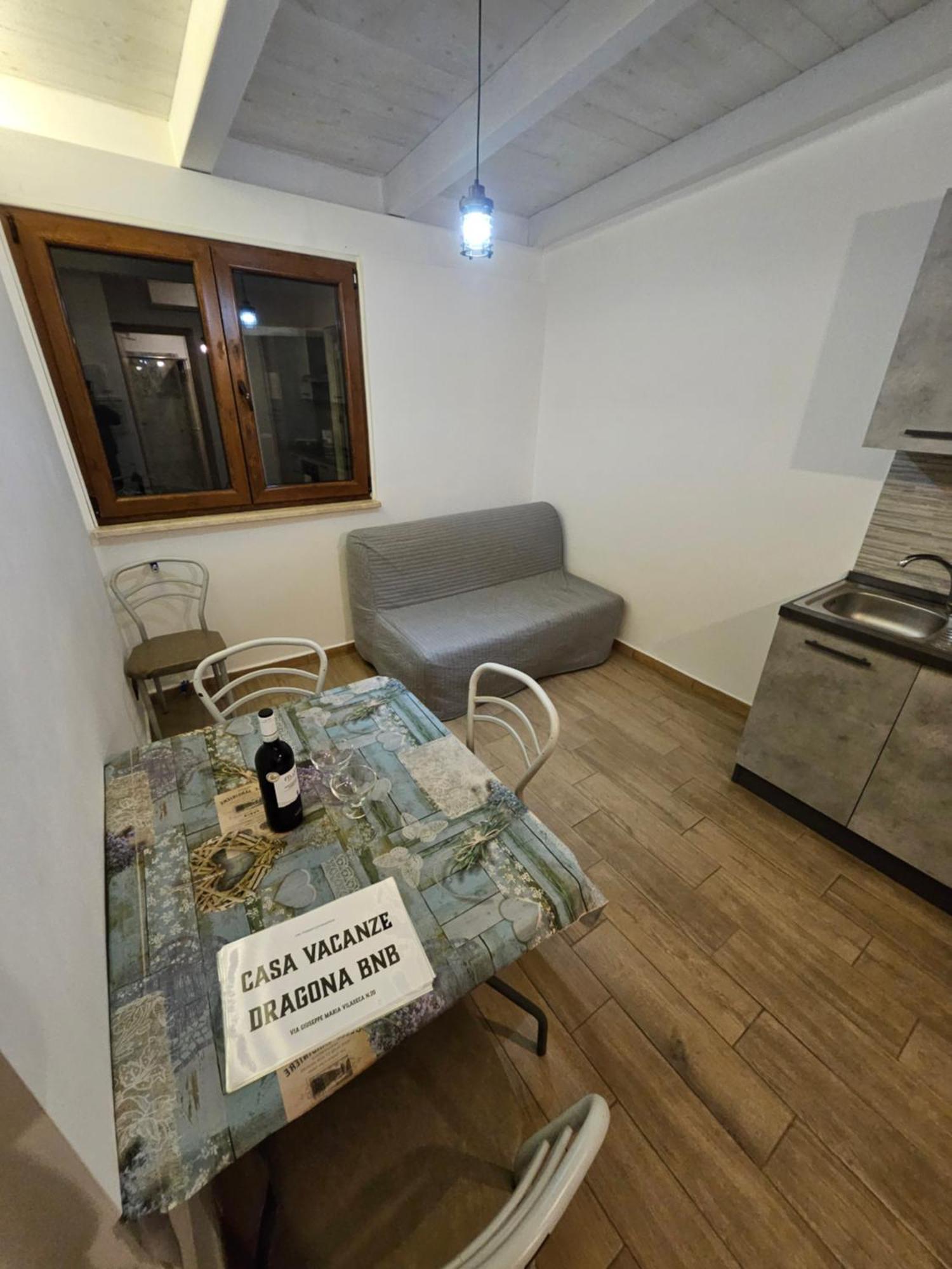 Casa Vacanze Dragona 15 Min Fco 10 Min Ostia Acilia Extérieur photo